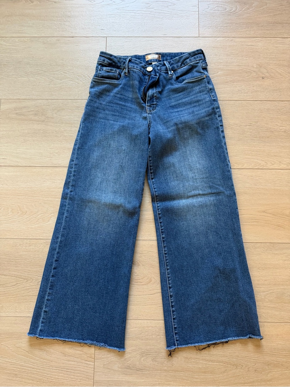 KUT from the Kloth Women’s Wide Leg Jeans in Dark Blue